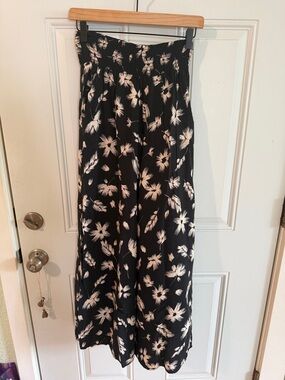 mahina Black Wide-Leg Floral Pants